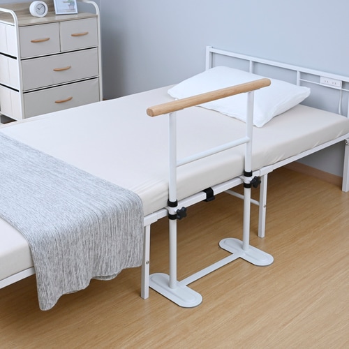 つかまり立ちできるベッドガードMWH