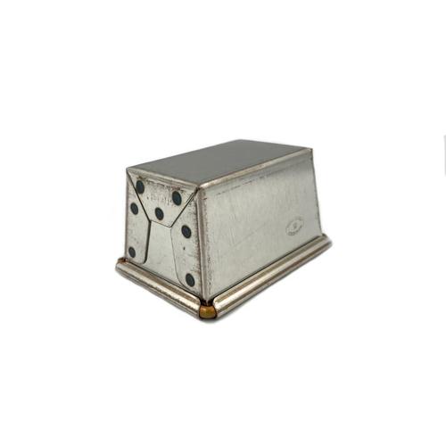 ブリキパウンド型