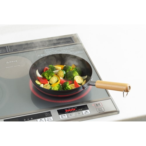 木柄フライパン