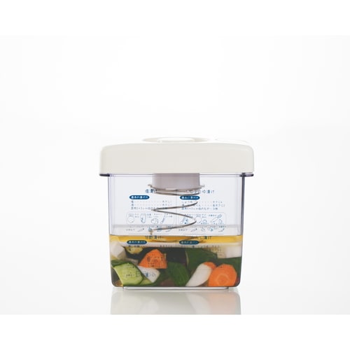 コンパクトな漬物器