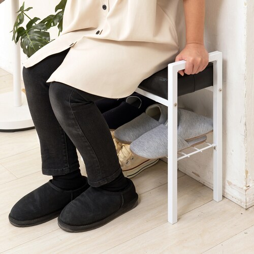 エントランスベンチ