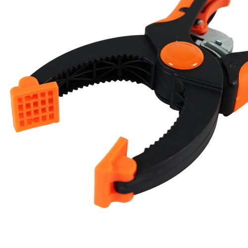 ロック式樹脂クランプ