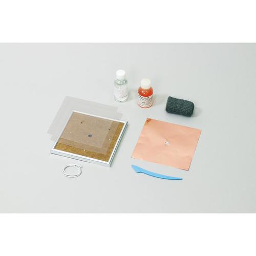 彫金フレーム時計