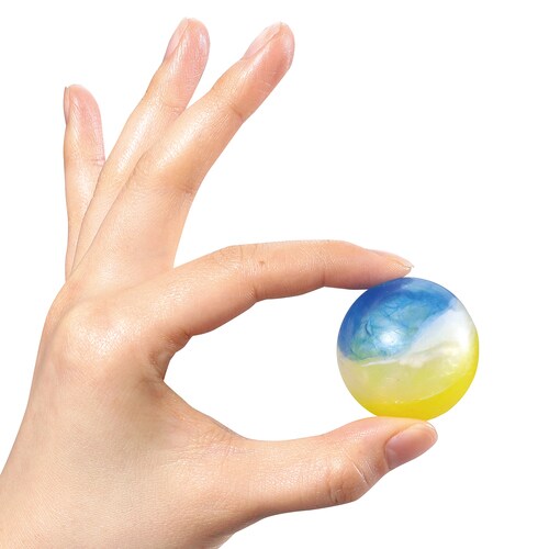 暗闇で光る!?蓄光スーパーボール