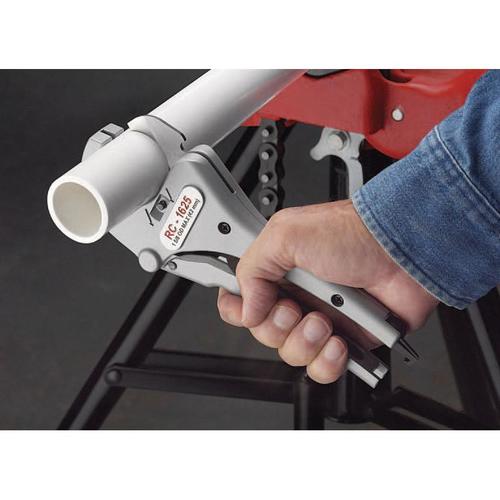 プラスチックパイプカッターEA338RB
