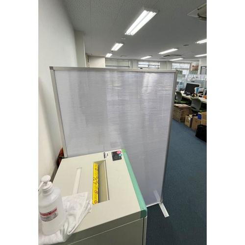 中空ポリカーボネート板EA441PE−51