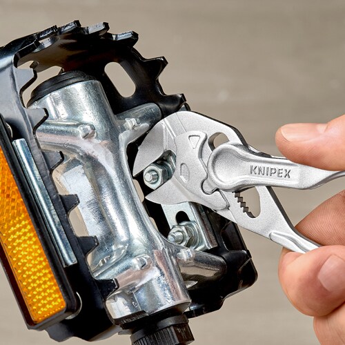 プライヤーレンチ EA531K−100