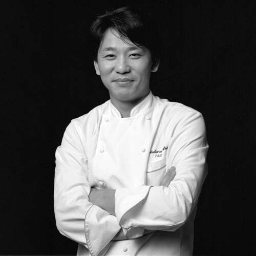 サダハル・アオキ・パリ プティボワット