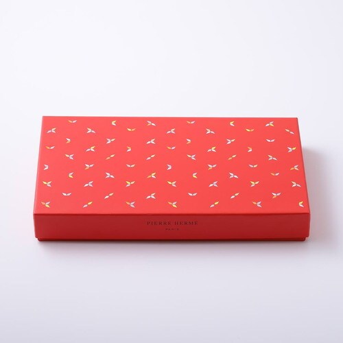 ピエール・エルメ・パリ イスパハン18個詰合わせ