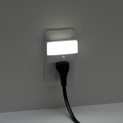 人感明暗センサー  LEDスリムナイトライト