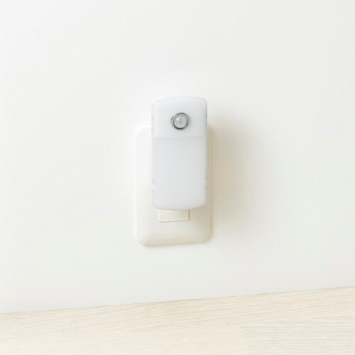 無接点充電式人感明暗ナイトライト小ホワイト