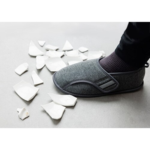 あゆみ 防災ルームシューズ(踏抜き防止材内蔵) グ