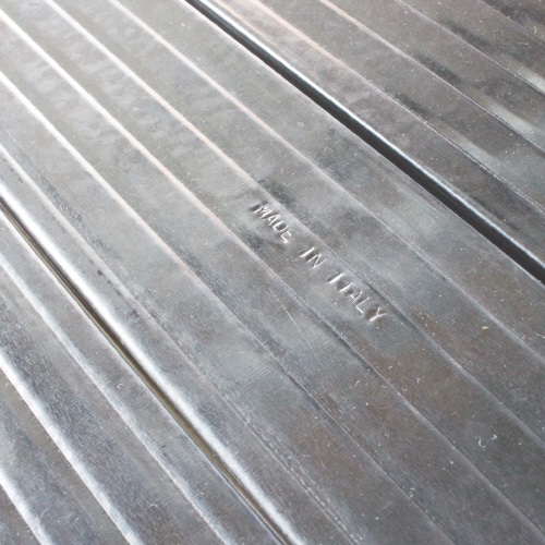 メタルシステム幅527高917奥行700棚4段