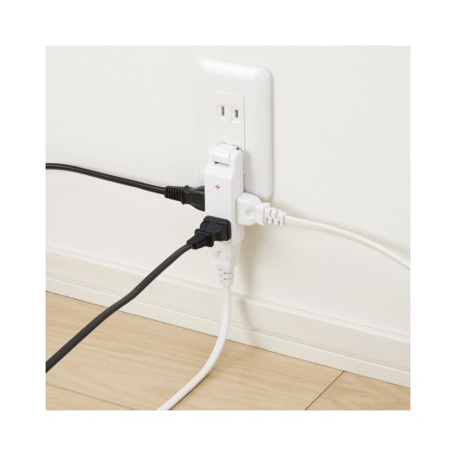 極小コーナータップ 4個口 雷ガード付 ホワイト