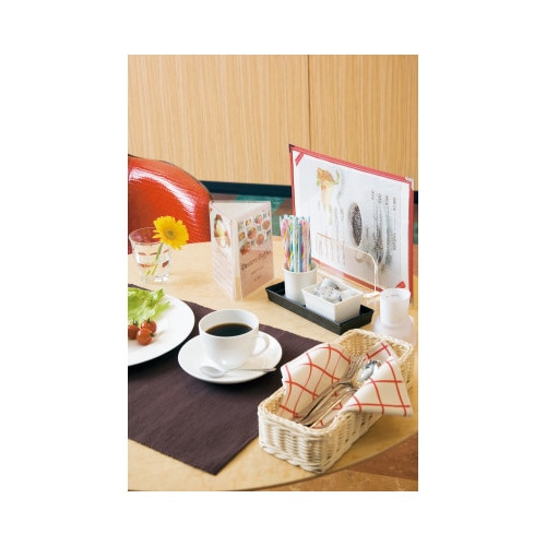 メニューファイル A4表裏 2ページ 赤