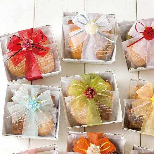 アンティークホワイトペーパーギフトトレイ−3×2