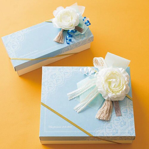 フルリールコサージュホワイトゴムタッグ−15個×2