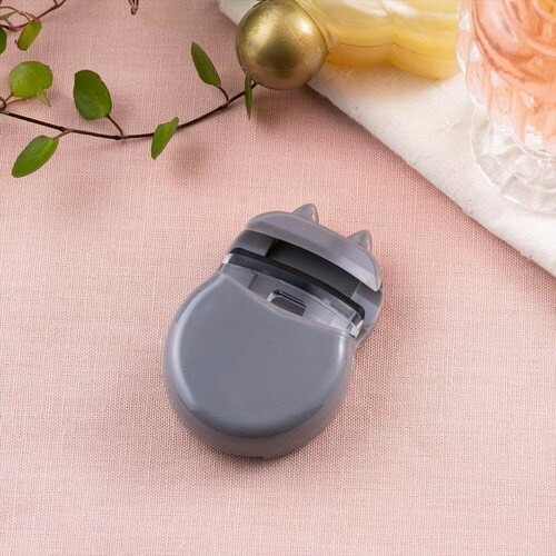 ねこのアイラッシュカーラー