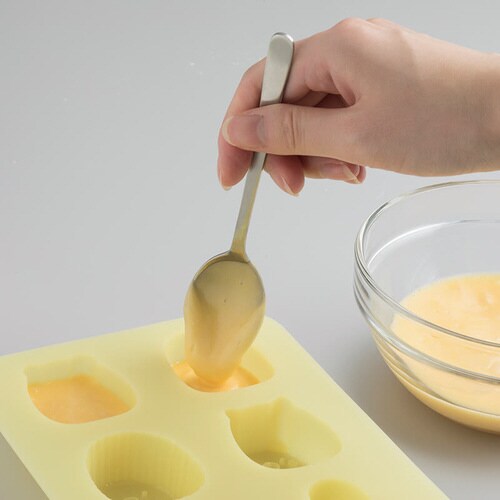 シリコーンカップケーキ型 すみっコぐらし