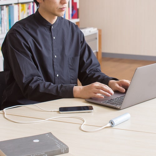 ライトニングケーブル なめらか 1m ホワイト