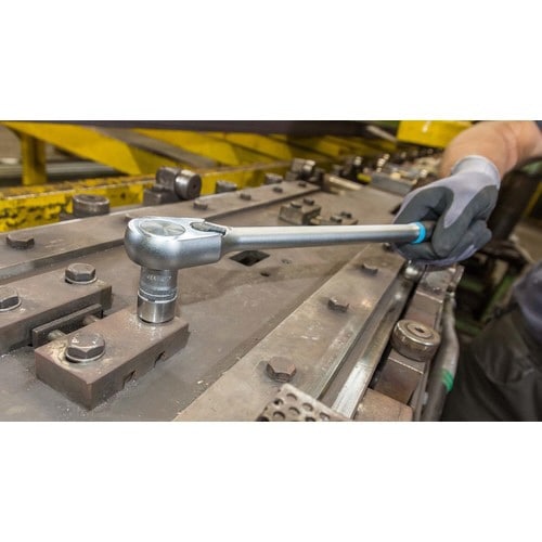 ロングファインツースラチェットレンチ