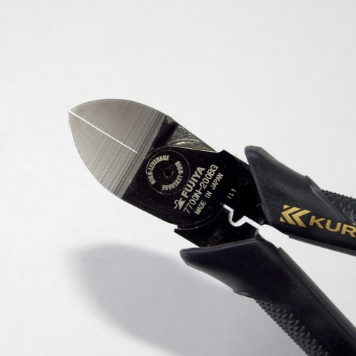 電工名人偏芯薄刃ニッパ 7700N−200BG