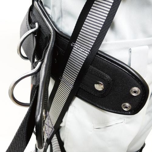 胴当てベルトカーブD2 黒アルミ M