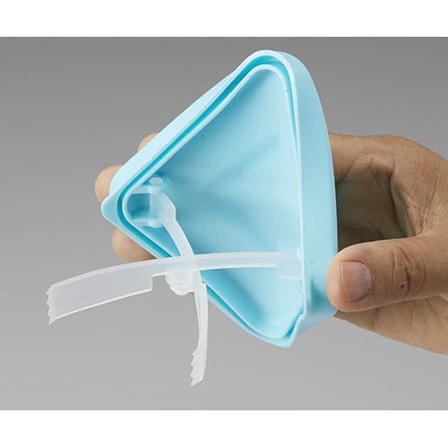 ふたがトングになる保存容器 ミントブルー