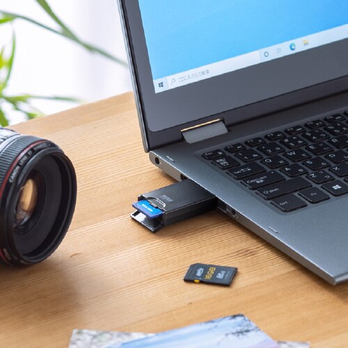 UHS−II対応SDカードリーダー