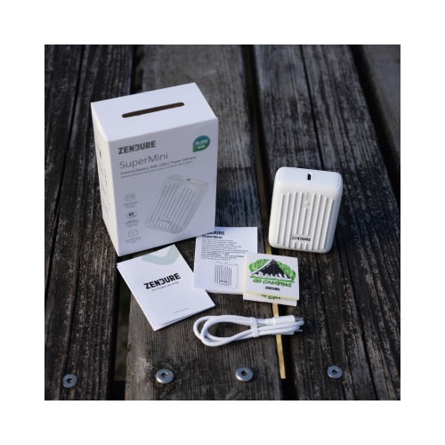 モバイルバッテリーSuperMini 10000