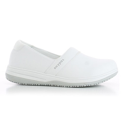 オキシパス 白22.5cmから23.5cm女性