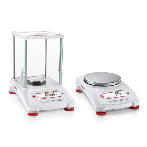 分析天びん パイオニアシリーズ 620g