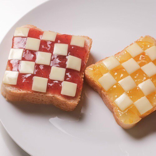 チェックチーズカッター