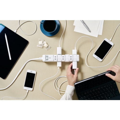 AC12個口ホワイト