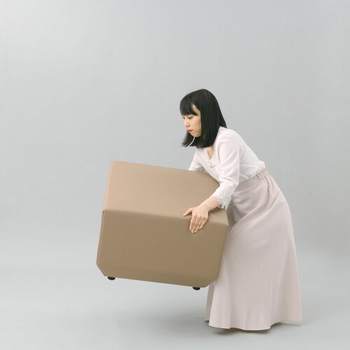 ロビーチェア ソロス 内コーナーチェア