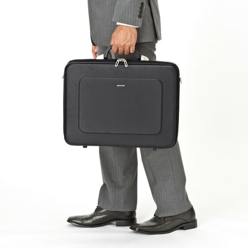 セミハードPCケース