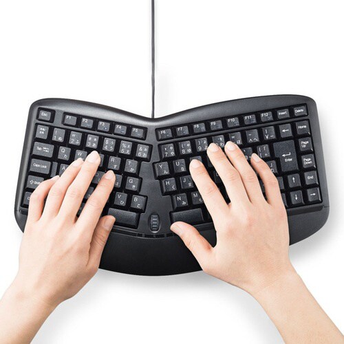エルゴノミクスキーボード