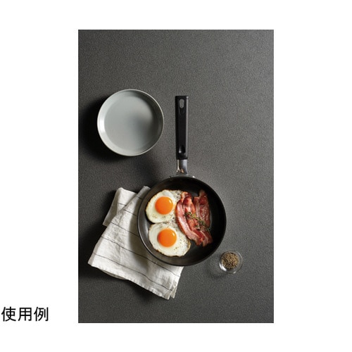 技逸品 フライパン 20cm MB−2074