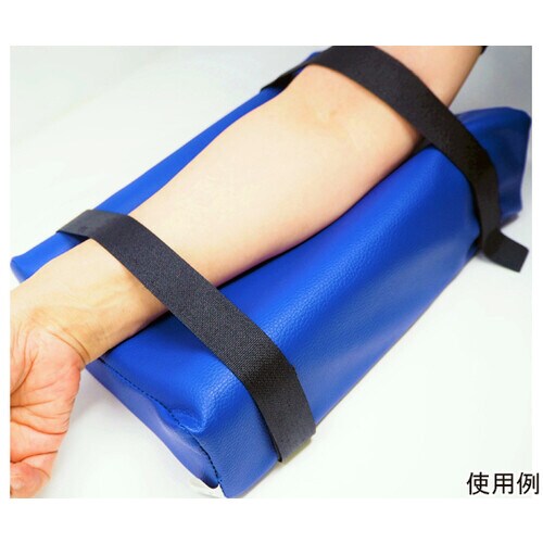 ADC−221 アームクッション ブルー