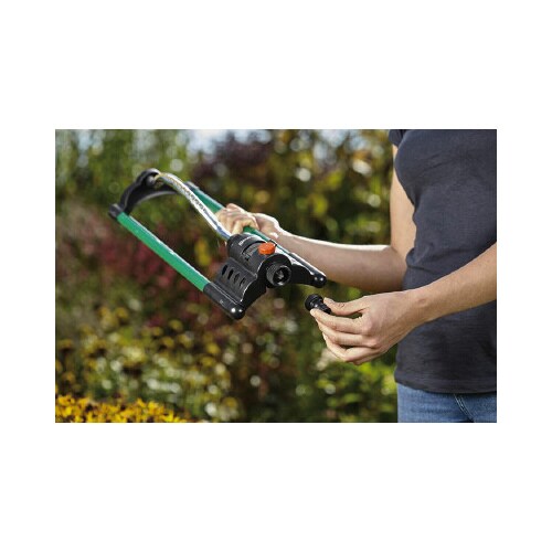 ホース連結アダプター