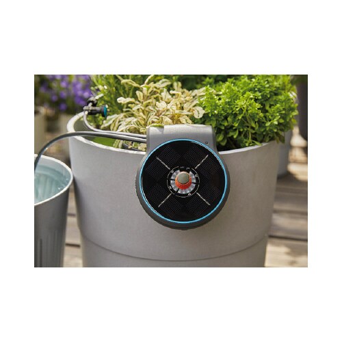 ソーラー式自動水やり機Aquabloom