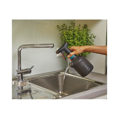 ポンプ式スプレーヤー 1 L