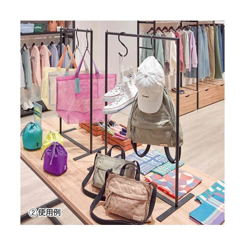 61−779−30−2 ハンガーラック黒