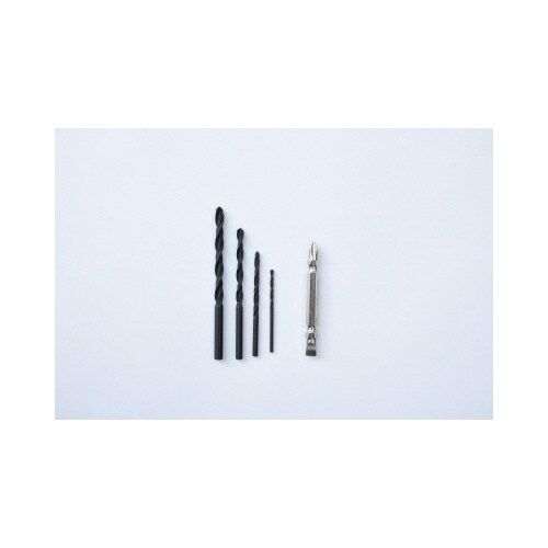 ドリルドライバ