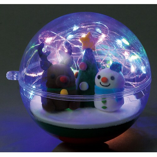 ねんどでつくるクリスマスカプセル