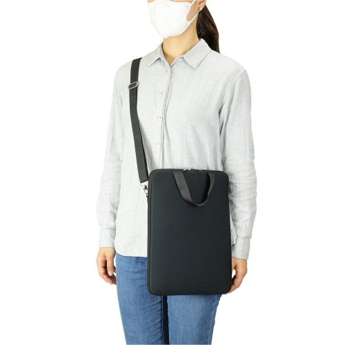 クッション付PCタブレットケース ショルダー付 黒