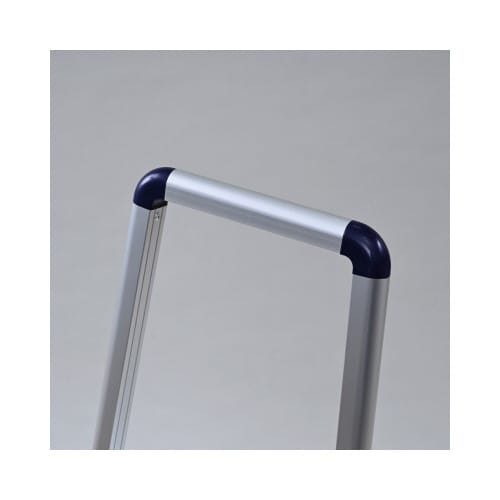 取っ手がついて開閉簡単 上枠付き踏み台3段