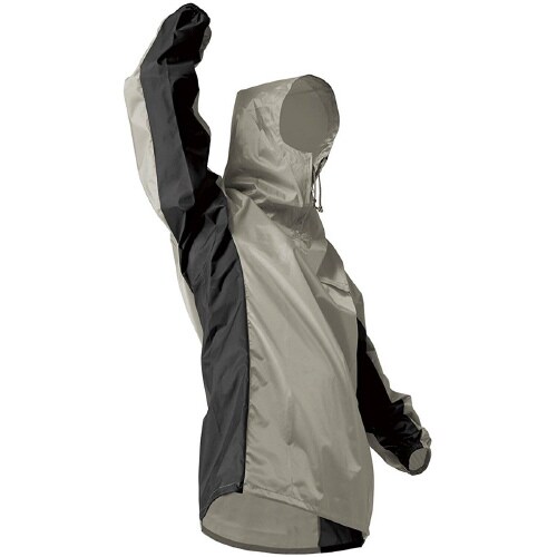 ナイロンヤッケ