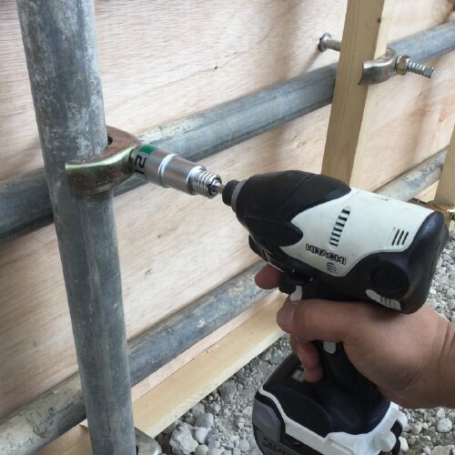 ワンタッチソケット