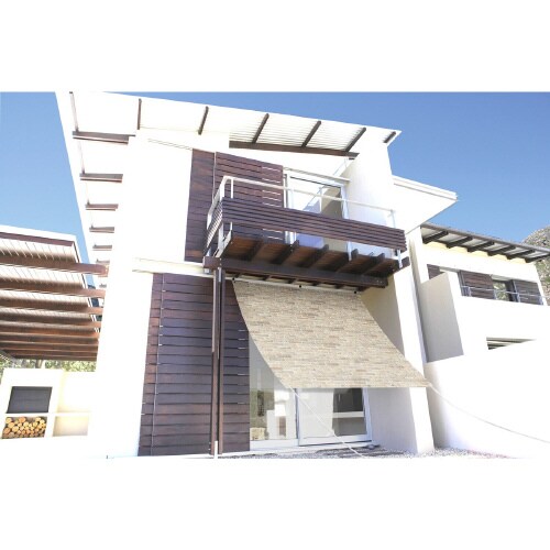 暮らしを彩るオーニング